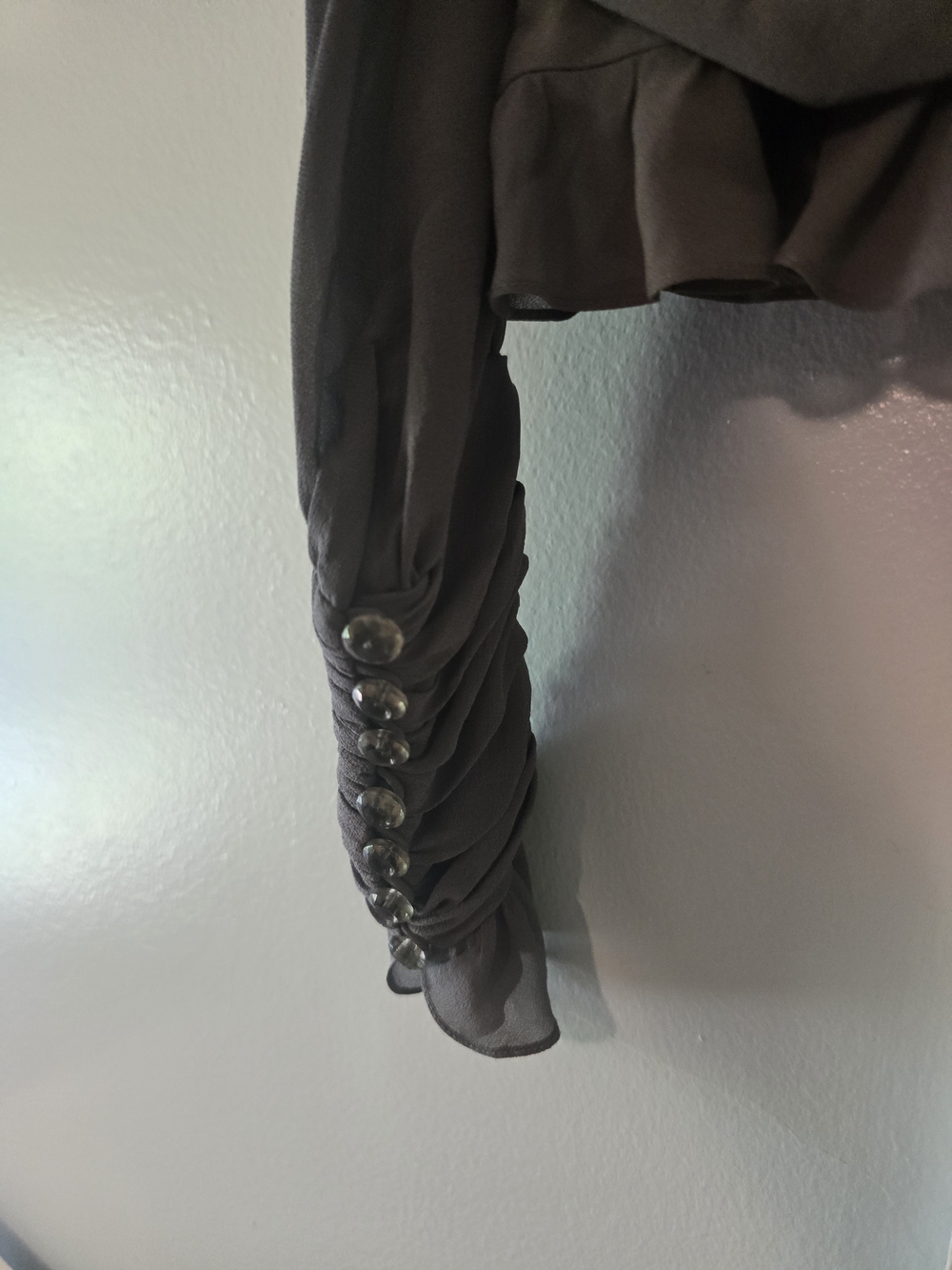 Tuleh Ruffled Button-Front Blouse - Gray - Picture 3 of 4